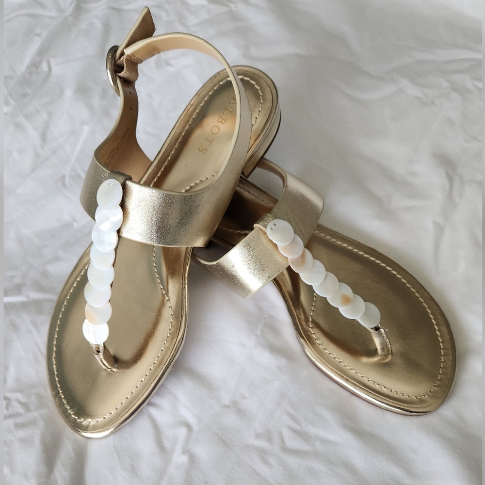 Talbots Gold Leather Sandals With Shell Accents - Like New - Picture 2 of 9